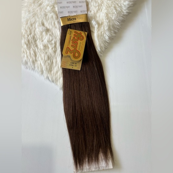 Micro Yaki #4 Brown 100% Human Hair Extensions in straight hair - Picture 1 of 6